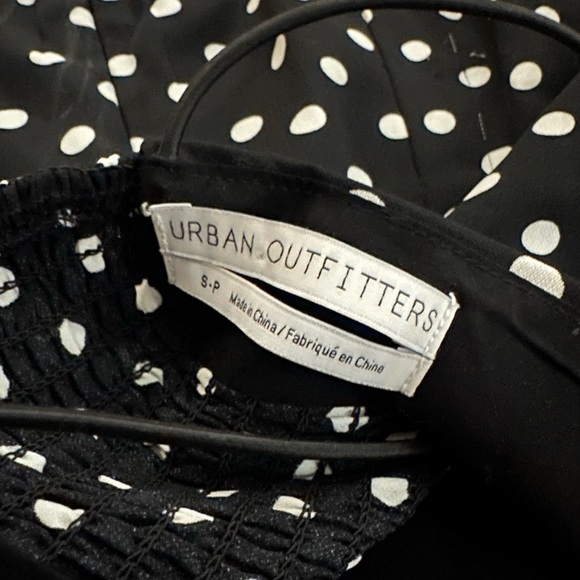 ⚪️URBAN OUTFITTERS | Josephine Polka Dot Bungee Mini Dress⚪️ - Picture 4 of 5